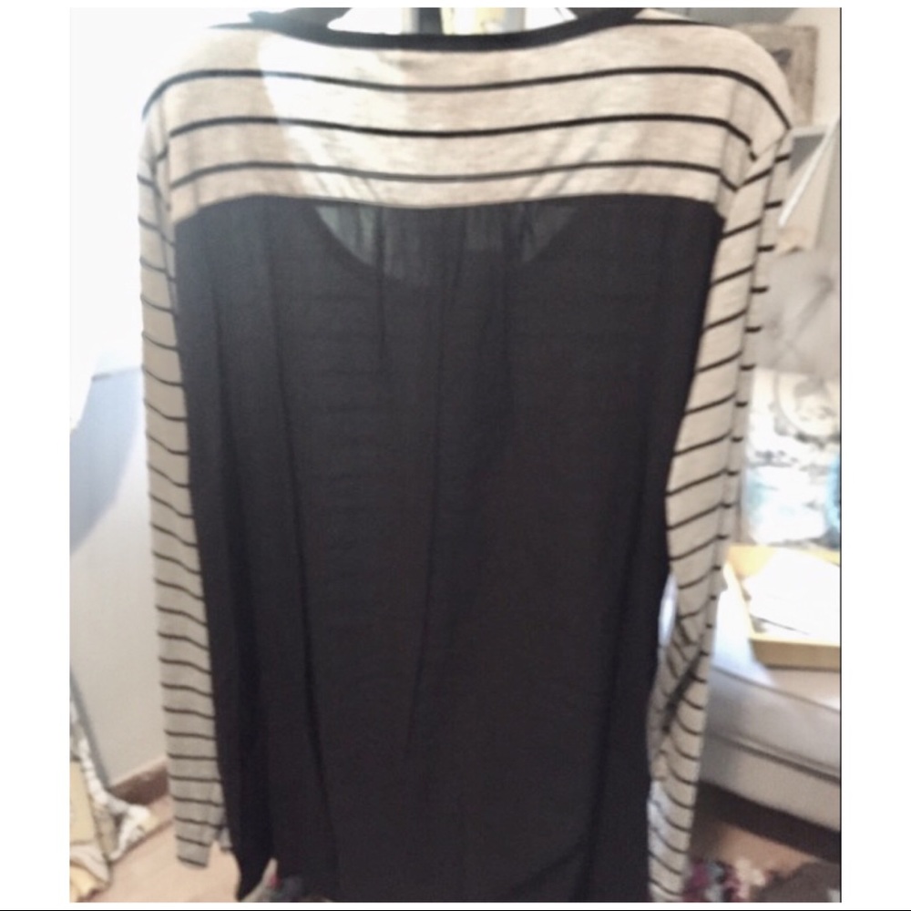 TWO BY VINCE WOVEN BACK STRIPE HI-LO TOP ~ NWT - Picture 2 of 5